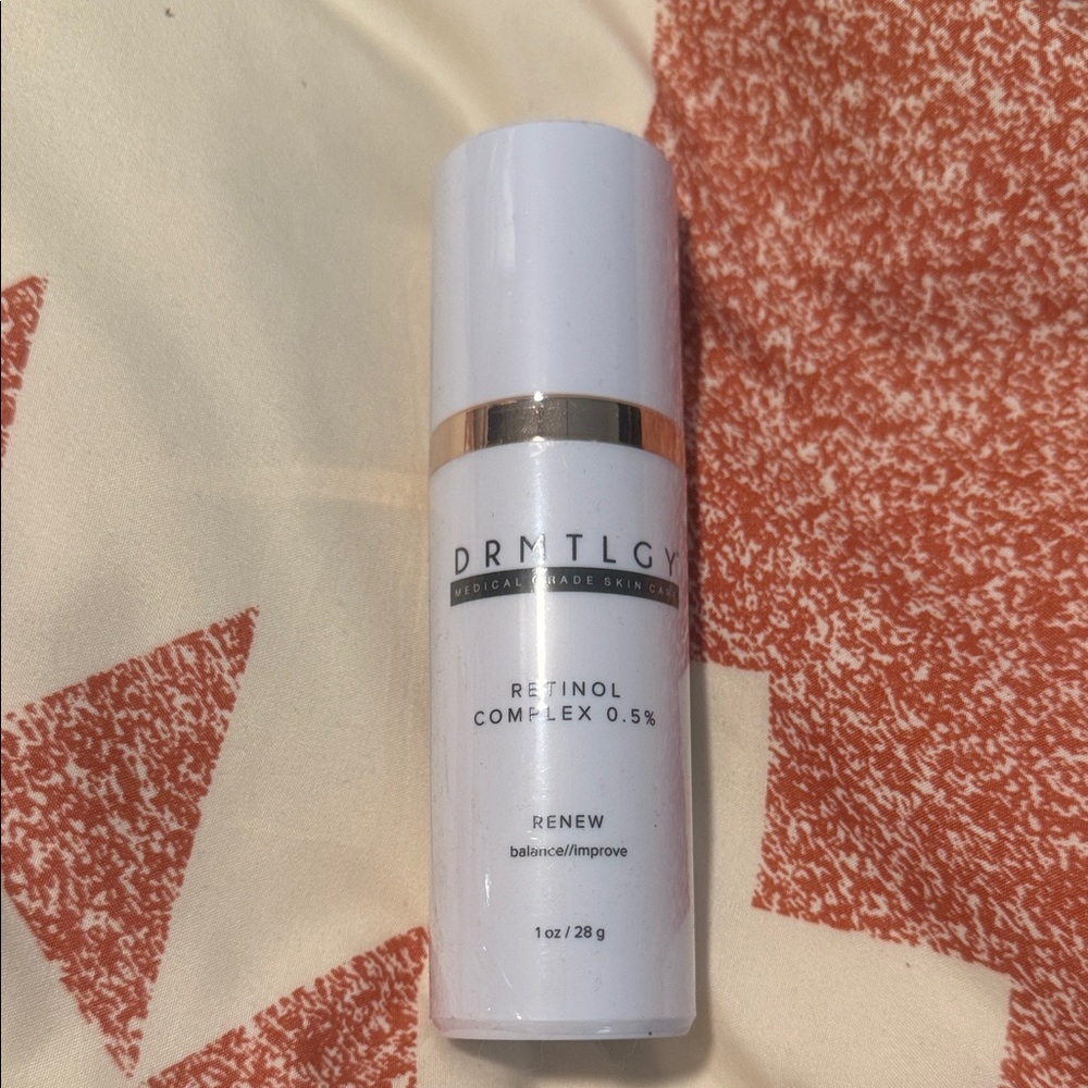 DRMTLGY Retinol Complex 0.5% - White